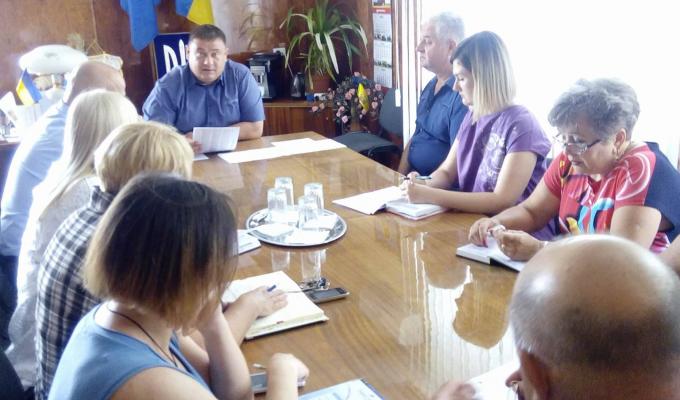 Голова райдержадміністрації  провів апаратну нараду 