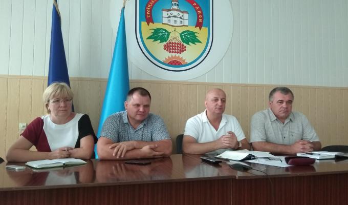 Нарада у режимі відеоконференцзв’язку з головою Луганської облдержадміністрації – керівником обласної військово-цивільної адміністрації