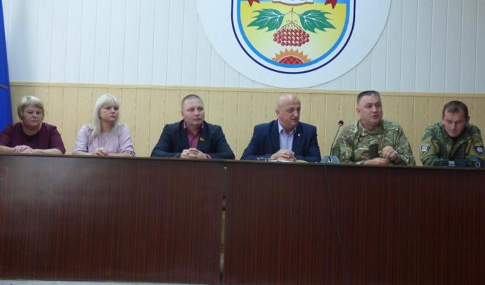 Відбулася семінар-нарада "Відповідальність за продаж неповнолітнім алкогольних напоїв та тютюнових виробів"