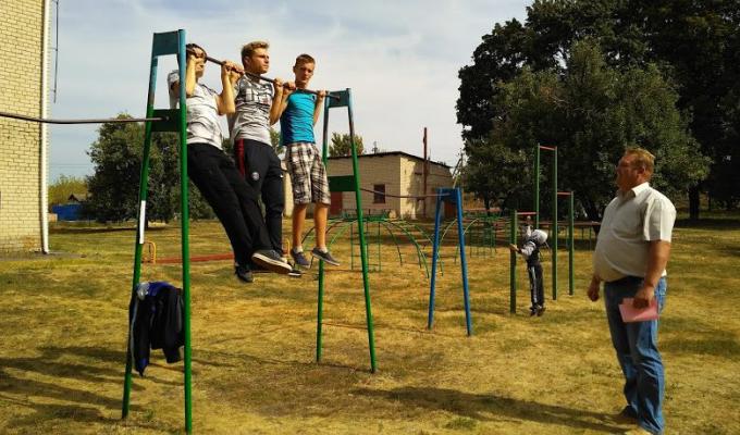 Проведено щорічне оцінювання фізичної підготовленості учнівської молоді Троїцького району