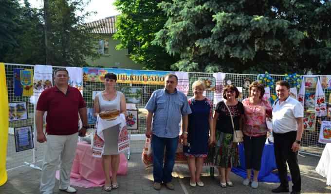 Відбувся щорічний відкритий обласний фестиваль «Луганщина – це Україна», присвячений 81-й річниці утворення Луганської області 