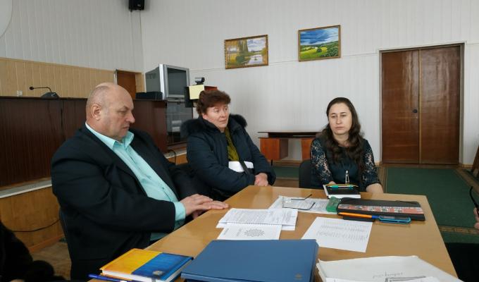 Питання взаємодії райдержадміністрації та органів місцевого самоврядування в галузі земельних відносин знаходяться на постійному контролі