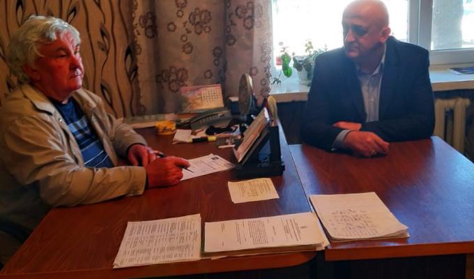 Голова райдержадміністрації Олег Сліпець провів зустріч з керівником філії «Троїцький райавтодор»