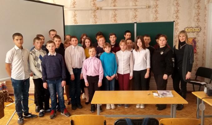 Виховна бесіда з учнями на тему: «Кримінальна відповідальність неповнолітніх» 