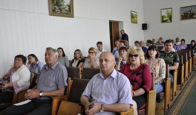 На черговій  чотирнадцятій сесії Троїцької районної ради  розглянуті важливі питання для громад району