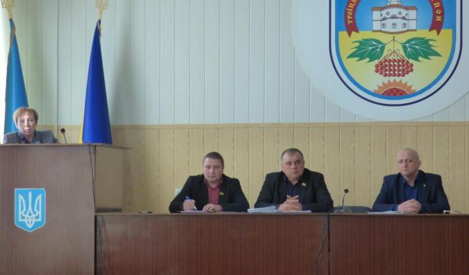 Відбулася двадцята сесія Троїцької районної ради сьомого скликання