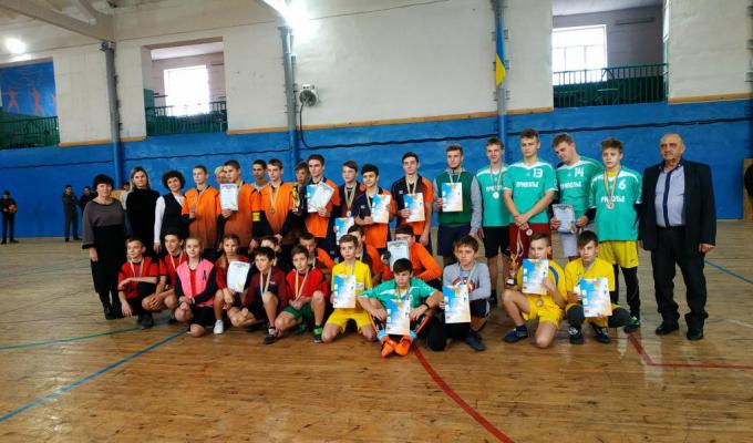 Відбулися змагання з мініфутболу 
