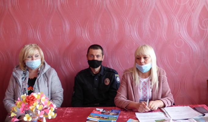 Проведено зустріч з педагогічним колективом Тарасівської загальноосвітньої школи І-ІІІ ступенів 