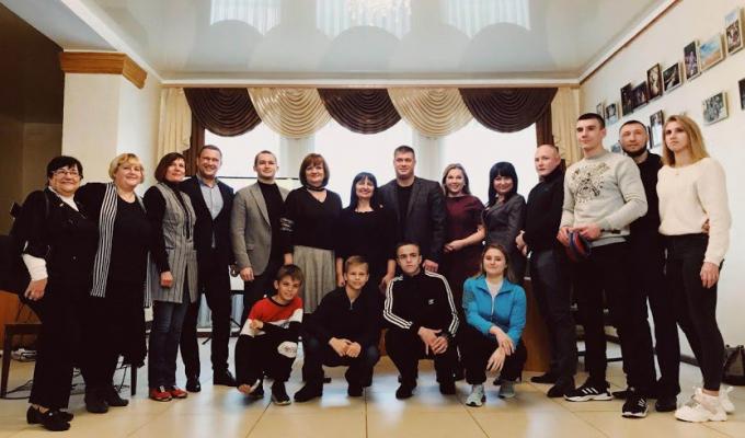 Бібліотекарі Троїцької ЦБС прийняли участь у обласному заході до Дня української писемності та мови, зокрема у засіданні «круглого столу» 