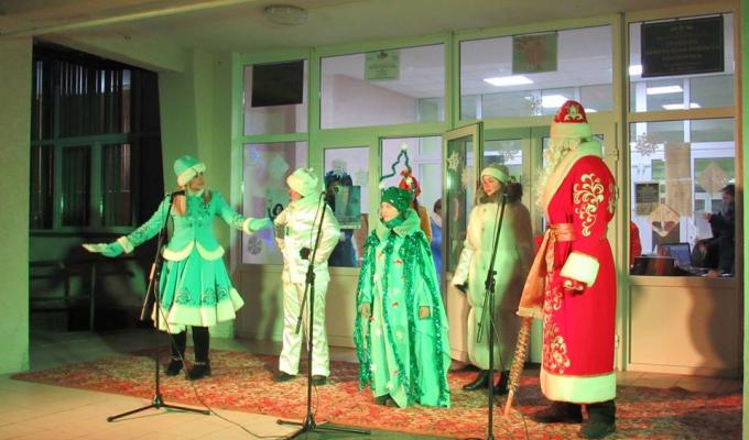 Відбулося відкриття Новорічної ялинки