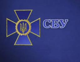 Намагаються вербувати і вимагають «данину». Українські заробітчани скаржаться СБУ на дії російських ефесбешників