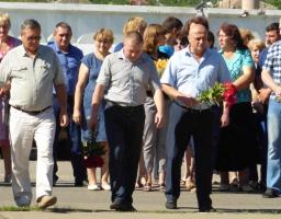 День скорботи і вшанування пам’яті жертв війни в Україні