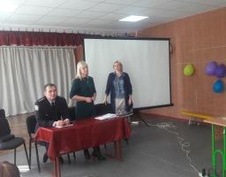 Спеціалісти служб взяли участь у загальношкільних батьківських зборах, які відбулися у Топольській ЗОШ І-ІІІ ступенів