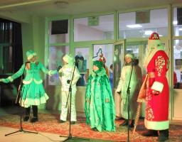 Відбулося відкриття Новорічної ялинки